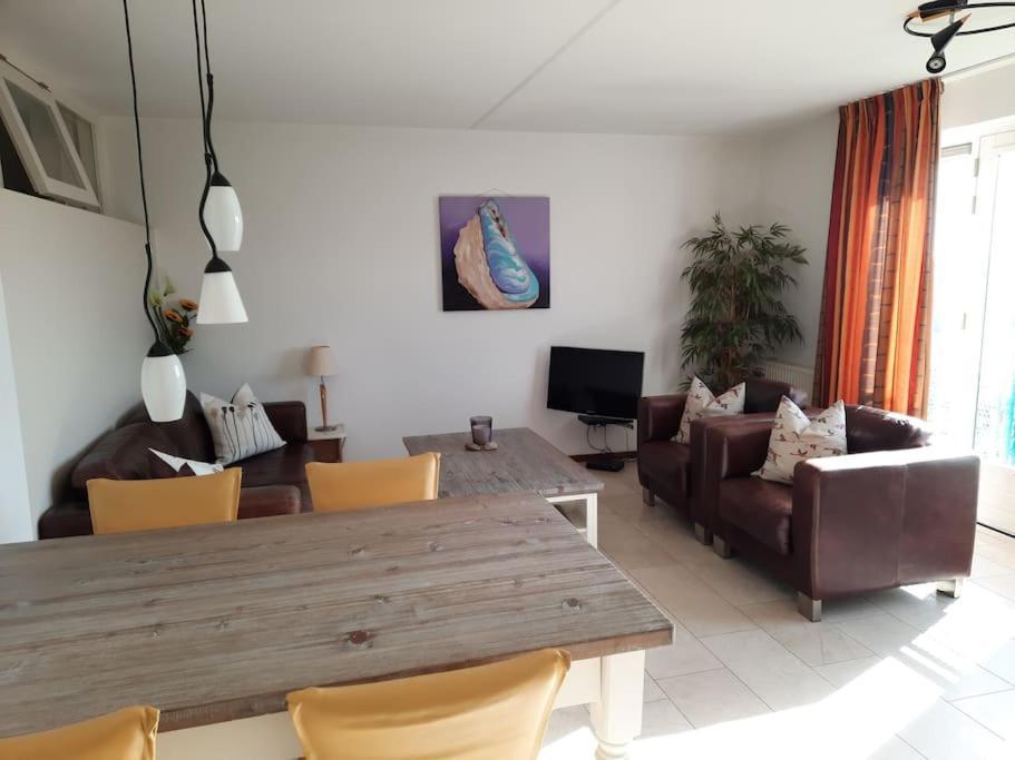 Beach Apartment +/- 5 Minutes To Sea, Self Checkin Julianadorp Buitenkant foto